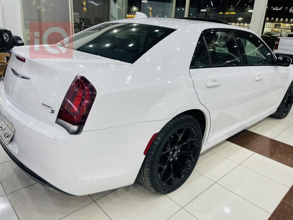 Chrysler 300